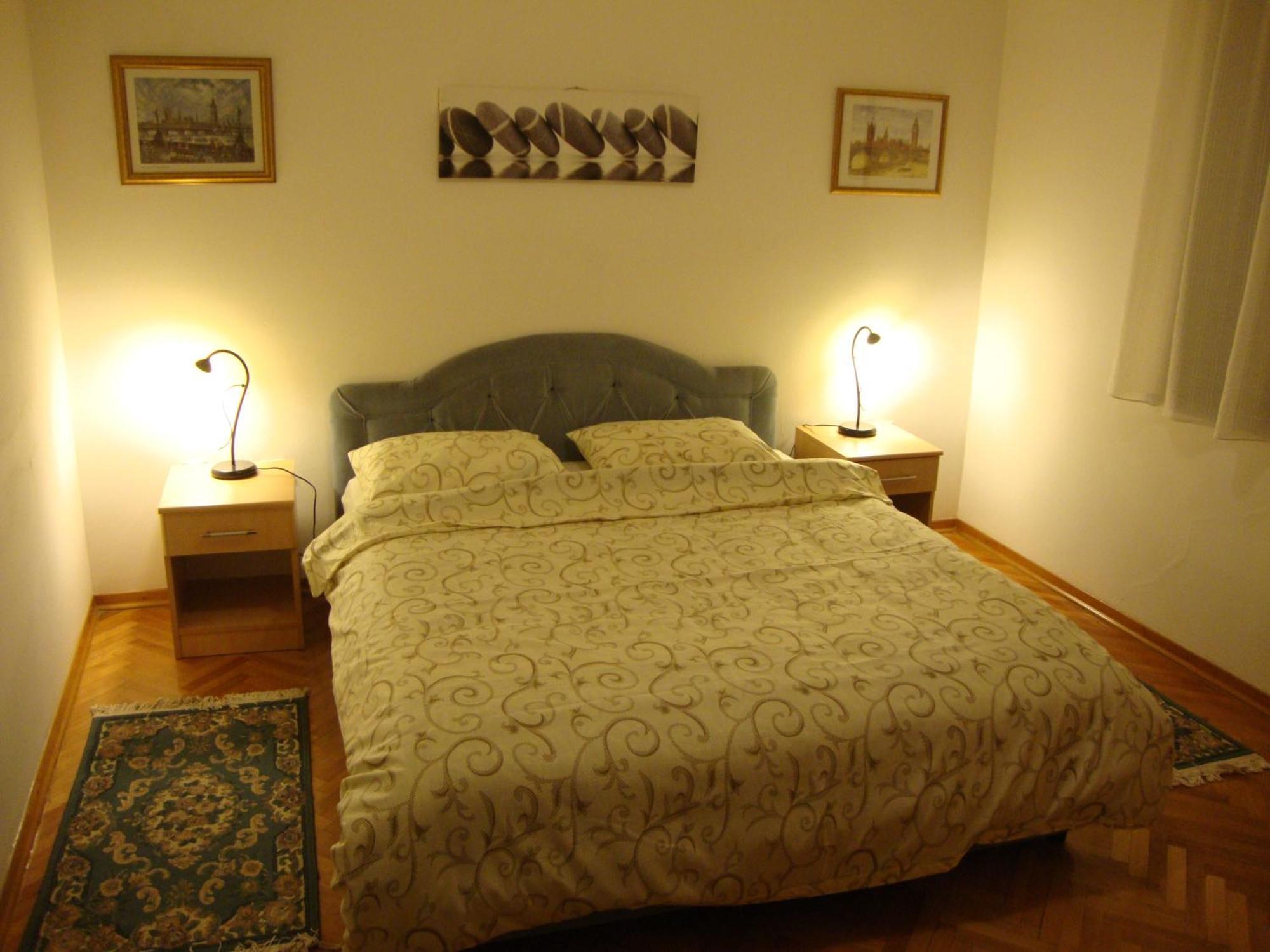 Centre Point Apartment Podgorica Phòng bức ảnh